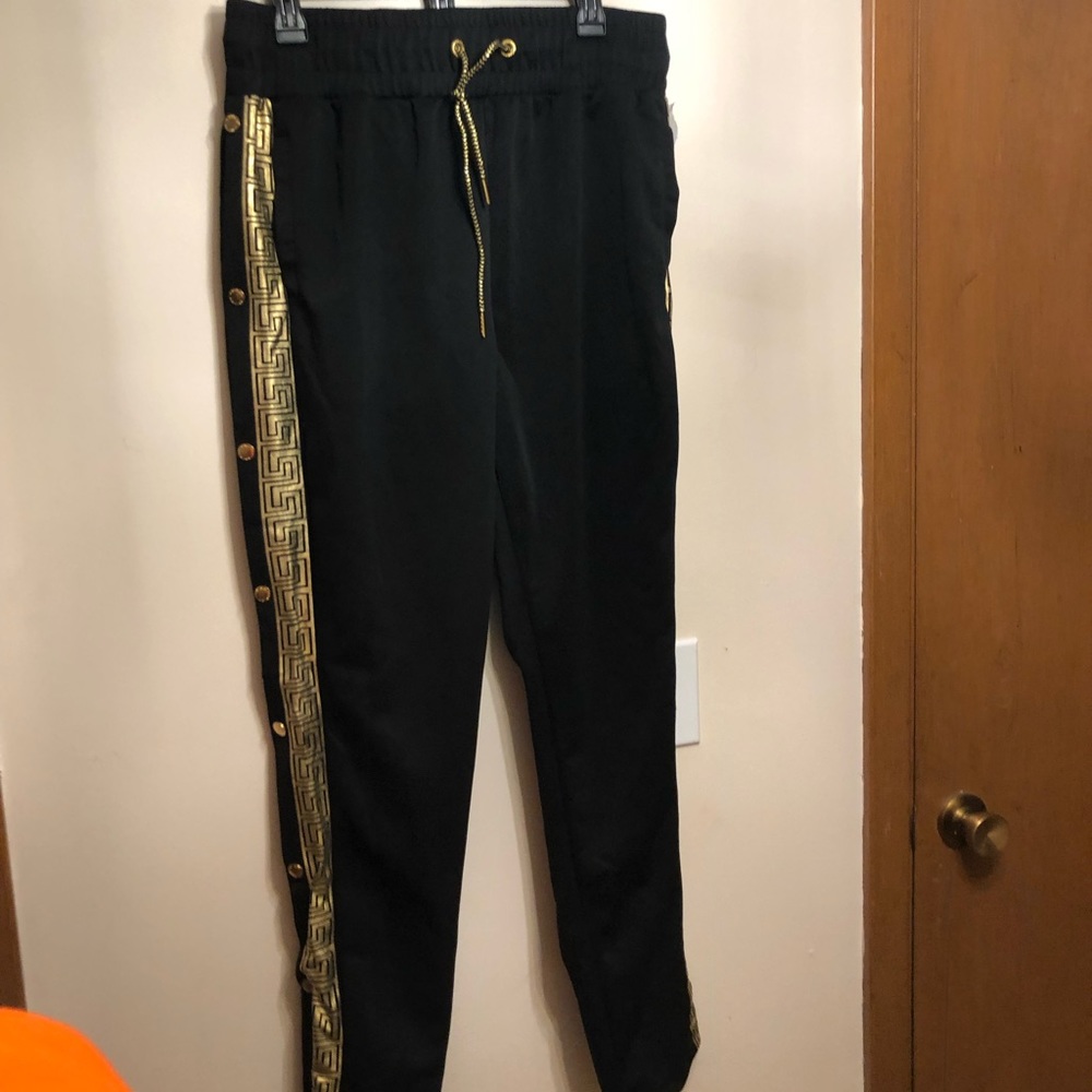 Black sweatpants